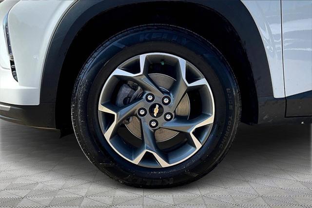 used 2024 Chevrolet Trax car, priced at $22,231