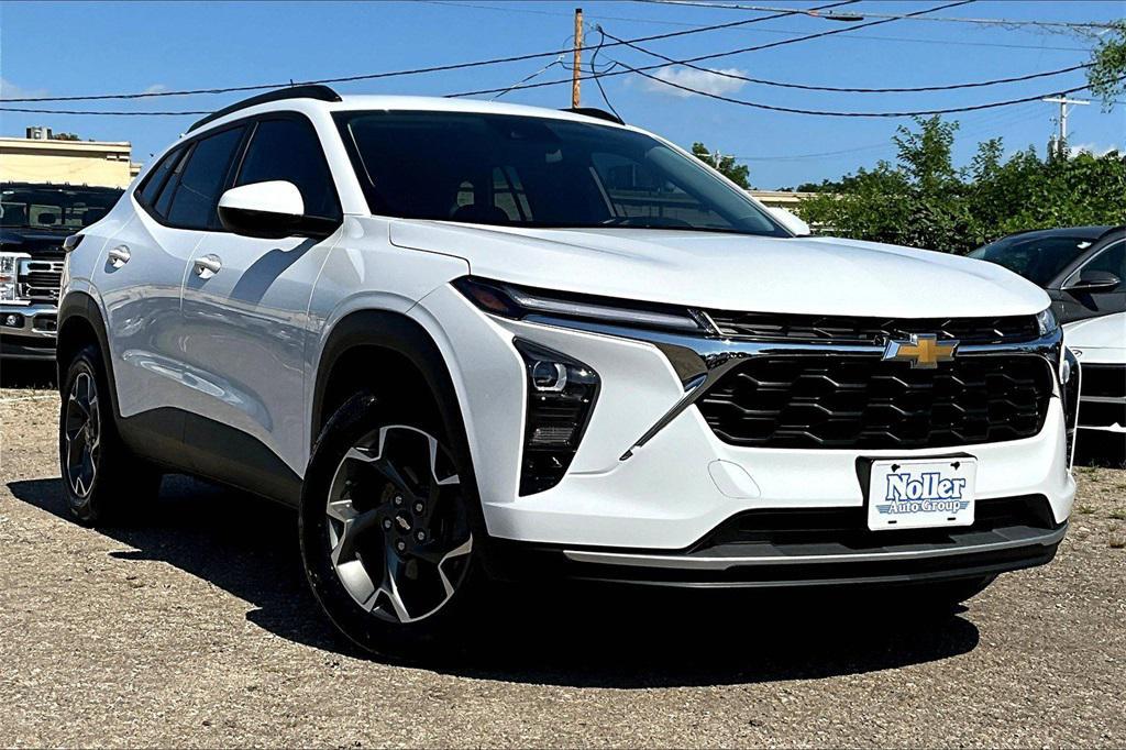 used 2024 Chevrolet Trax car, priced at $20,611