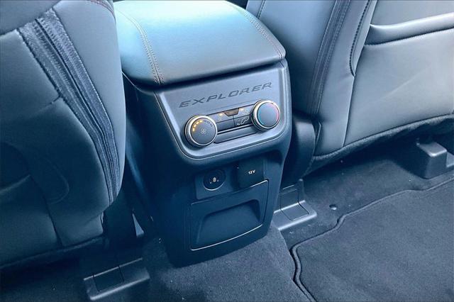 new 2025 Ford Explorer car, priced at $45,108