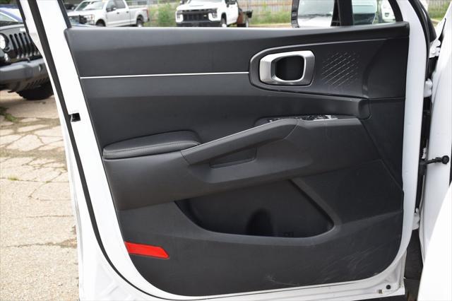 used 2024 Kia Sorento car, priced at $28,699