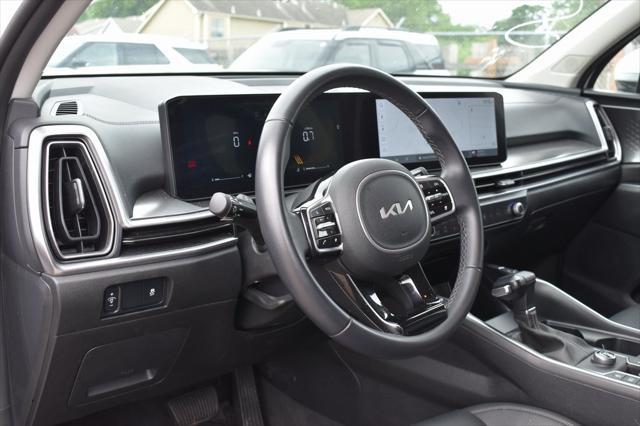 used 2024 Kia Sorento car, priced at $28,699