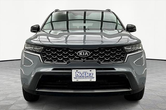 used 2021 Kia Sorento car, priced at $23,298