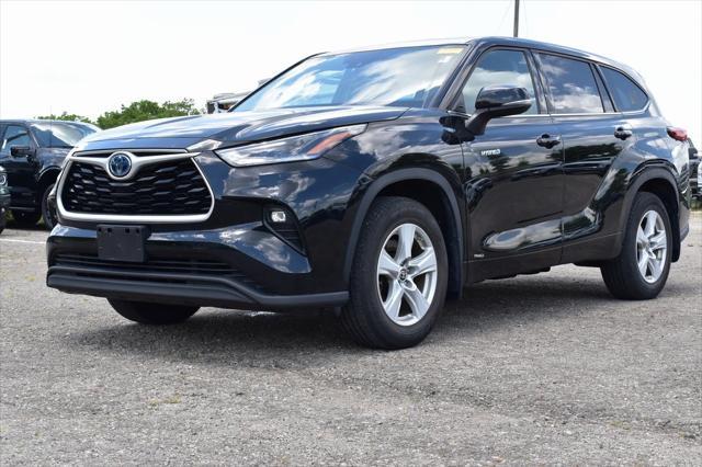 used 2021 Toyota Highlander Hybrid car, priced at $34,466