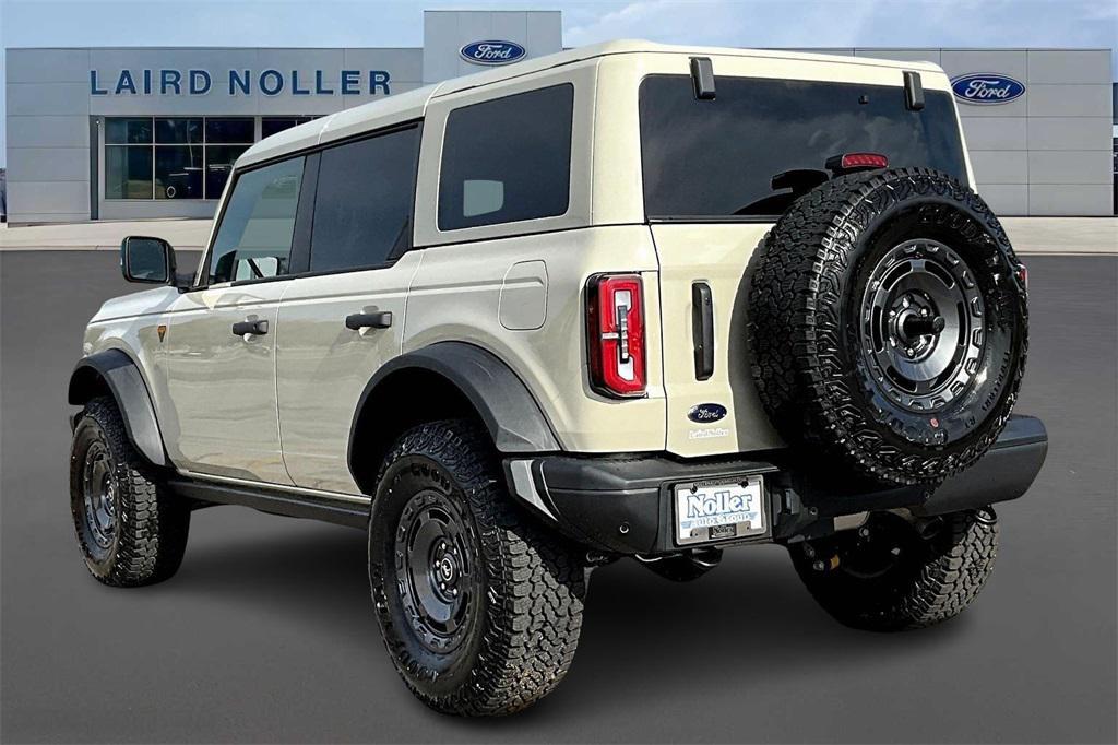 new 2025 Ford Bronco car, priced at $63,917