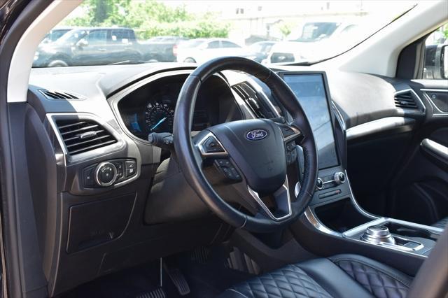 used 2024 Ford Edge car, priced at $31,298