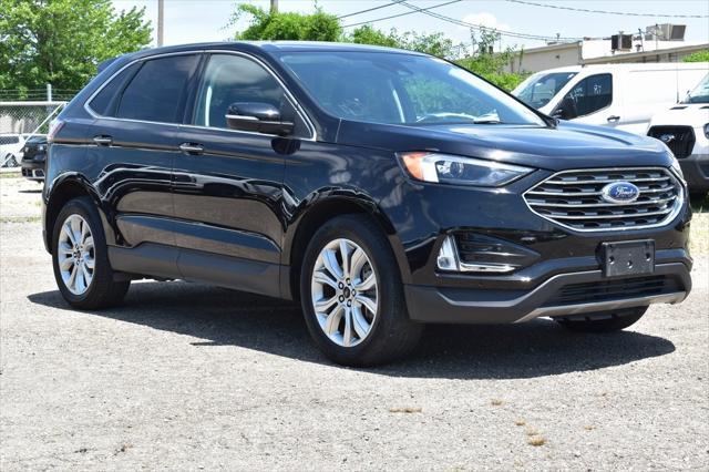 used 2024 Ford Edge car, priced at $31,298