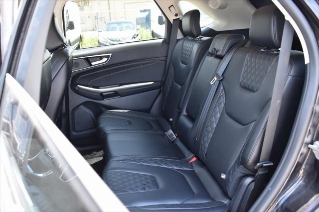 used 2024 Ford Edge car, priced at $31,298