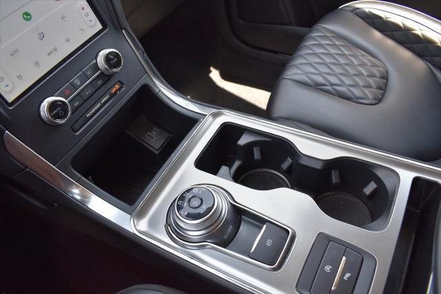 used 2024 Ford Edge car, priced at $31,298