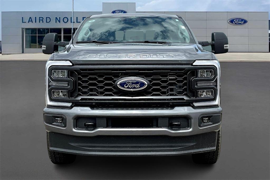 new 2025 Ford F-350 car, priced at $55,526