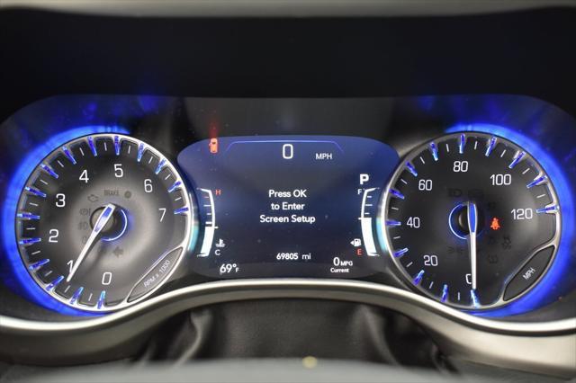 used 2022 Chrysler Pacifica car, priced at $22,499