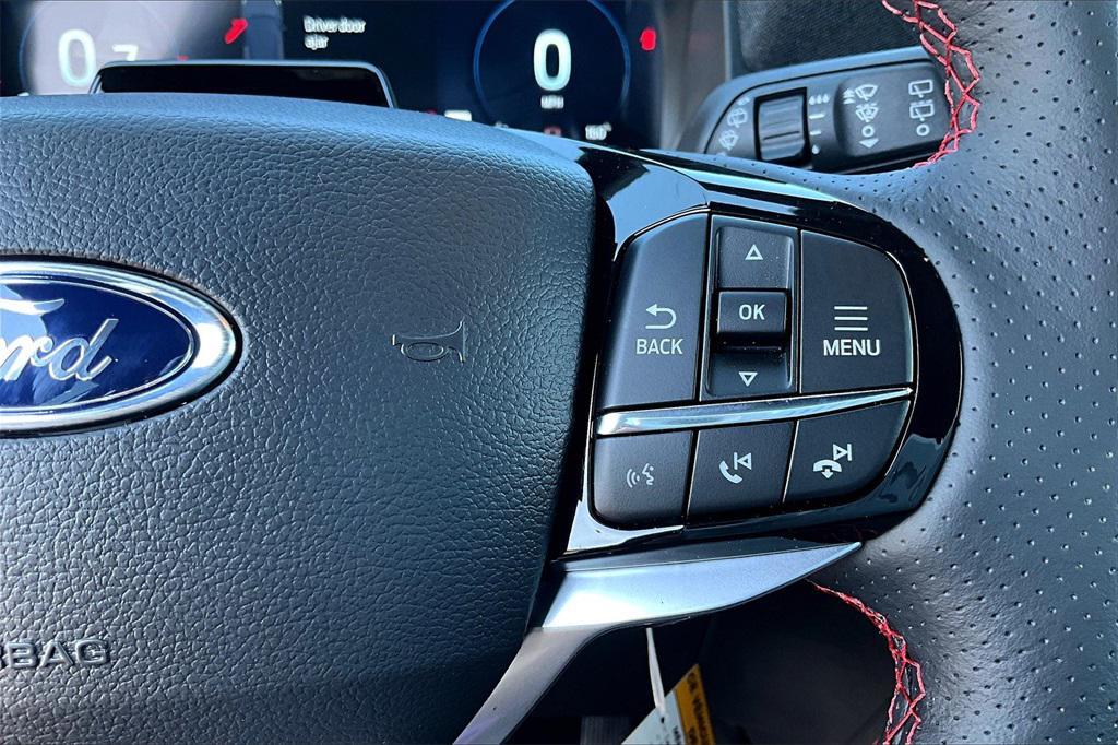 new 2025 Ford Explorer car, priced at $51,556