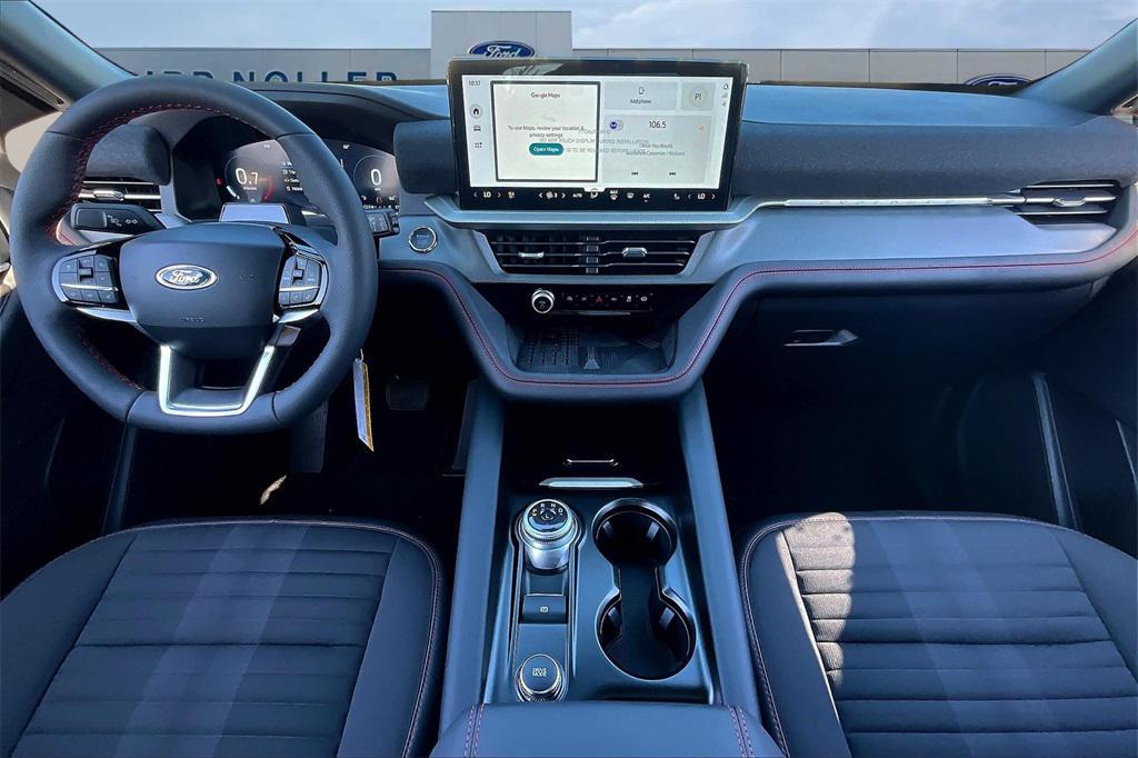 new 2025 Ford Explorer car, priced at $51,556