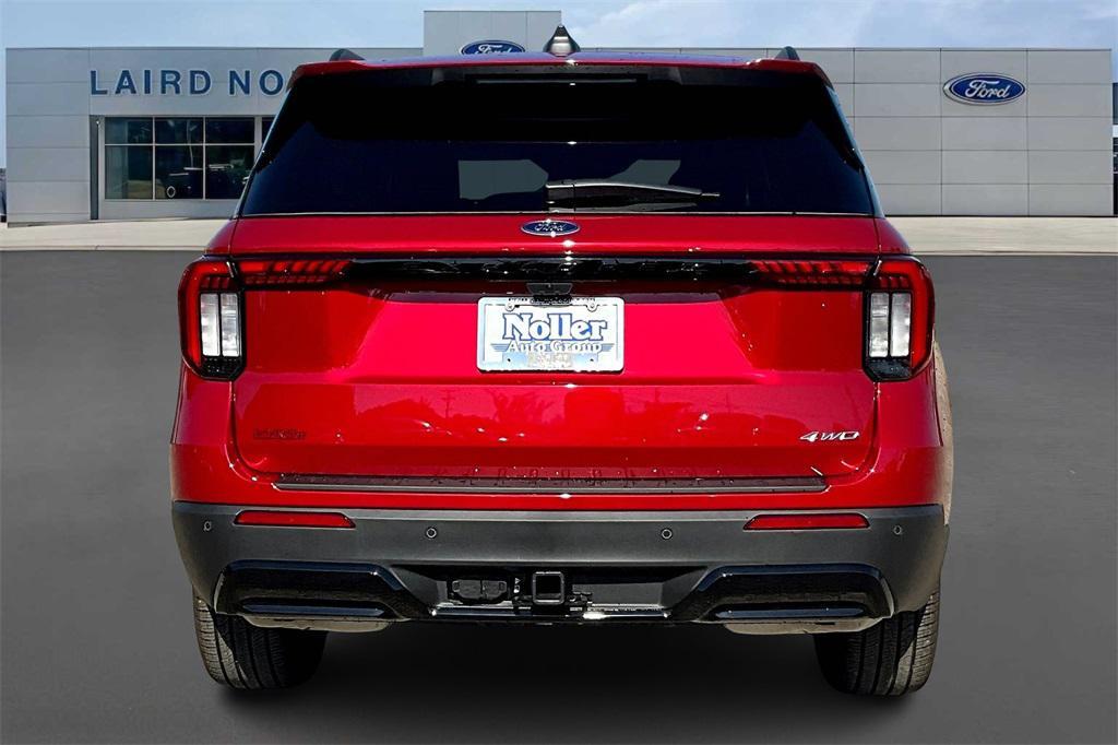 new 2025 Ford Explorer car, priced at $51,556