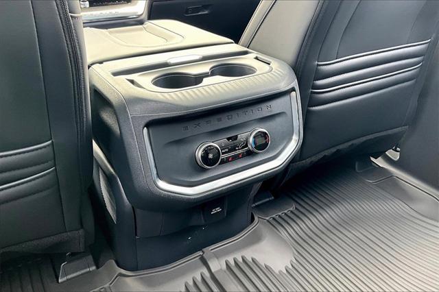 new 2025 Ford Expedition Max car, priced at $82,293