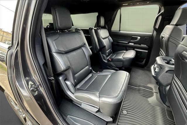 new 2025 Ford Expedition Max car, priced at $82,293