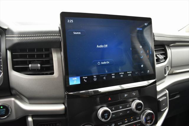 used 2022 Ford Expedition car, priced at $39,899