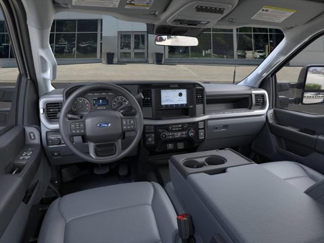 new 2025 Ford F-250 car, priced at $46,365