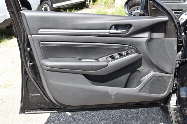 used 2023 Nissan Altima car, priced at $23,067