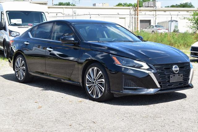 used 2023 Nissan Altima car, priced at $23,067