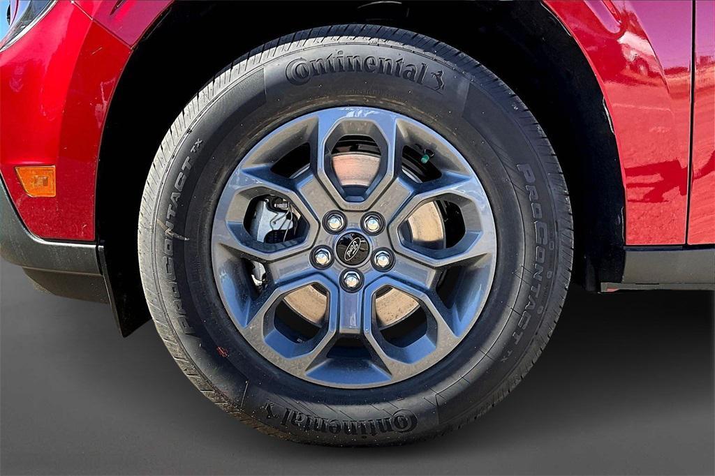 new 2025 Ford Maverick car, priced at $33,870