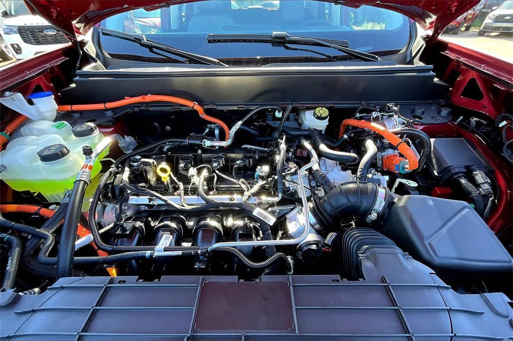 new 2025 Ford Maverick car, priced at $33,870