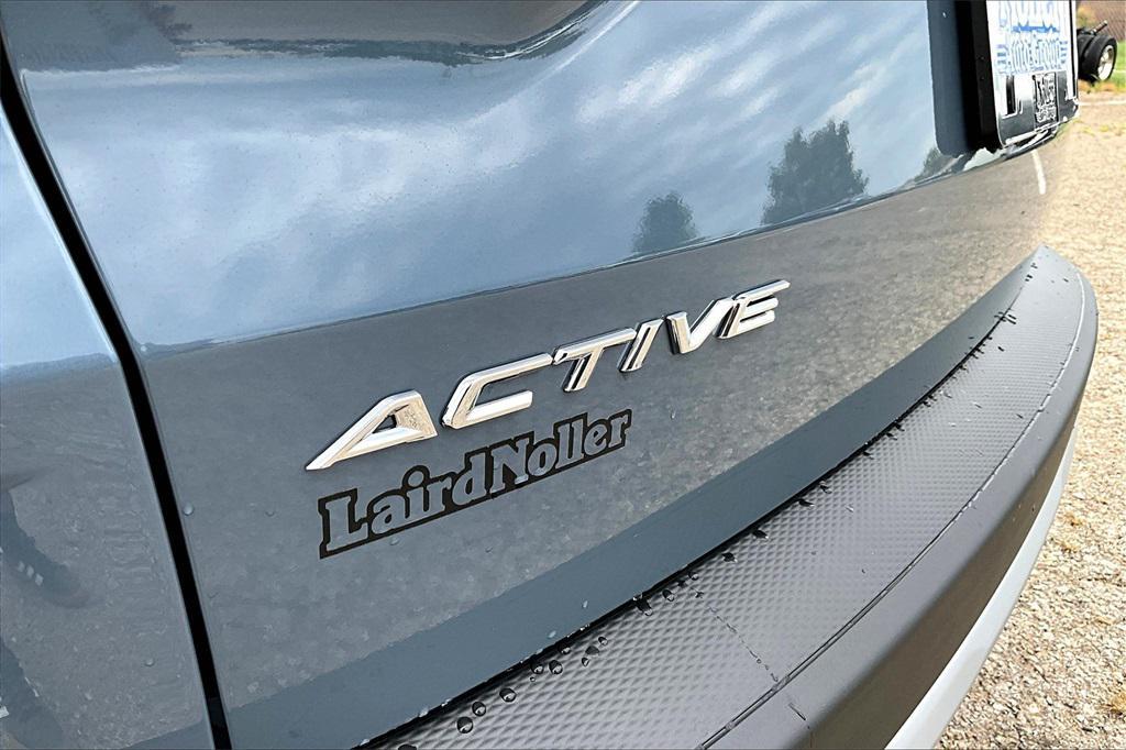 new 2025 Ford Escape car, priced at $25,999