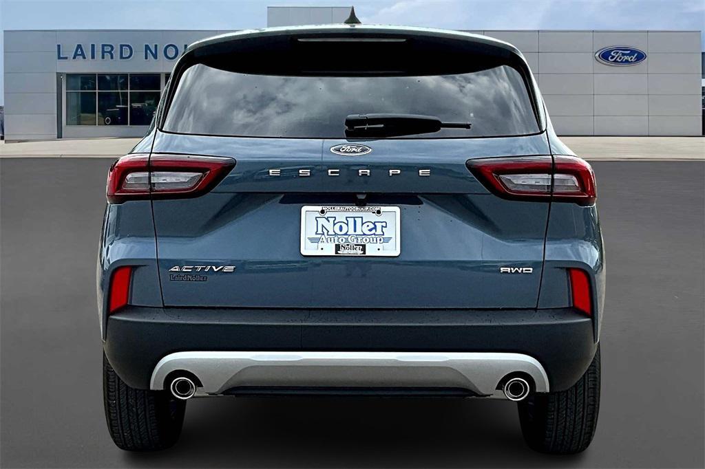 new 2025 Ford Escape car, priced at $25,999