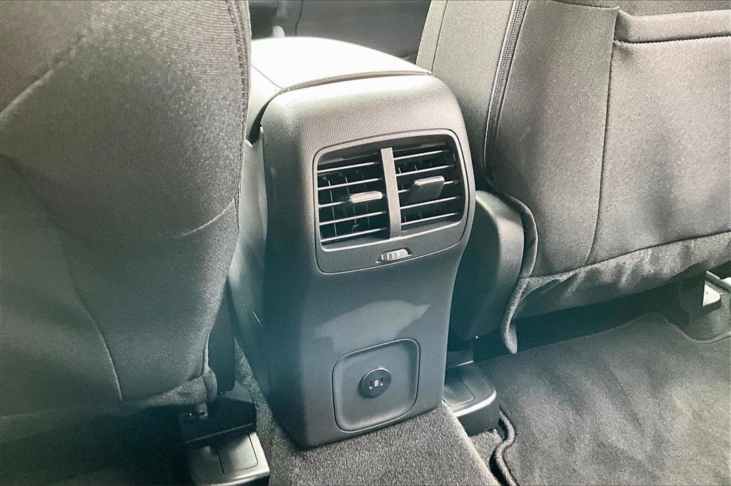 new 2025 Ford Escape car, priced at $25,999