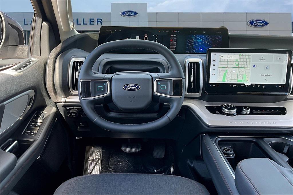 new 2025 Ford Expedition car, priced at $64,328