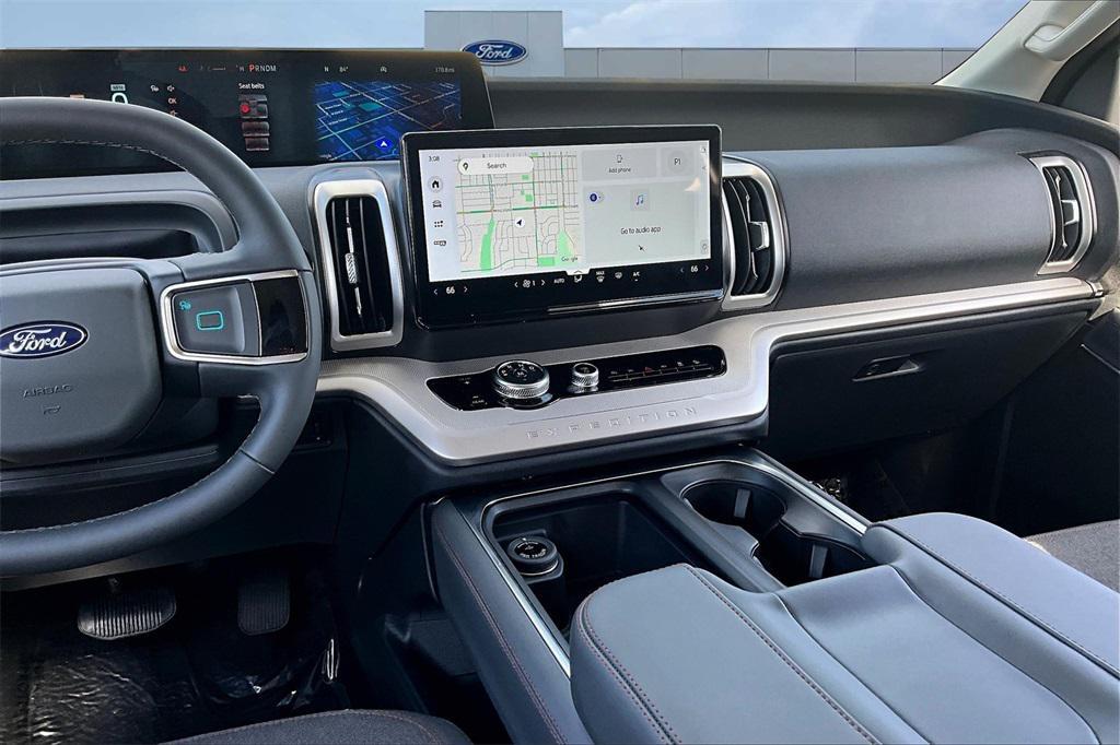 new 2025 Ford Expedition car, priced at $64,328
