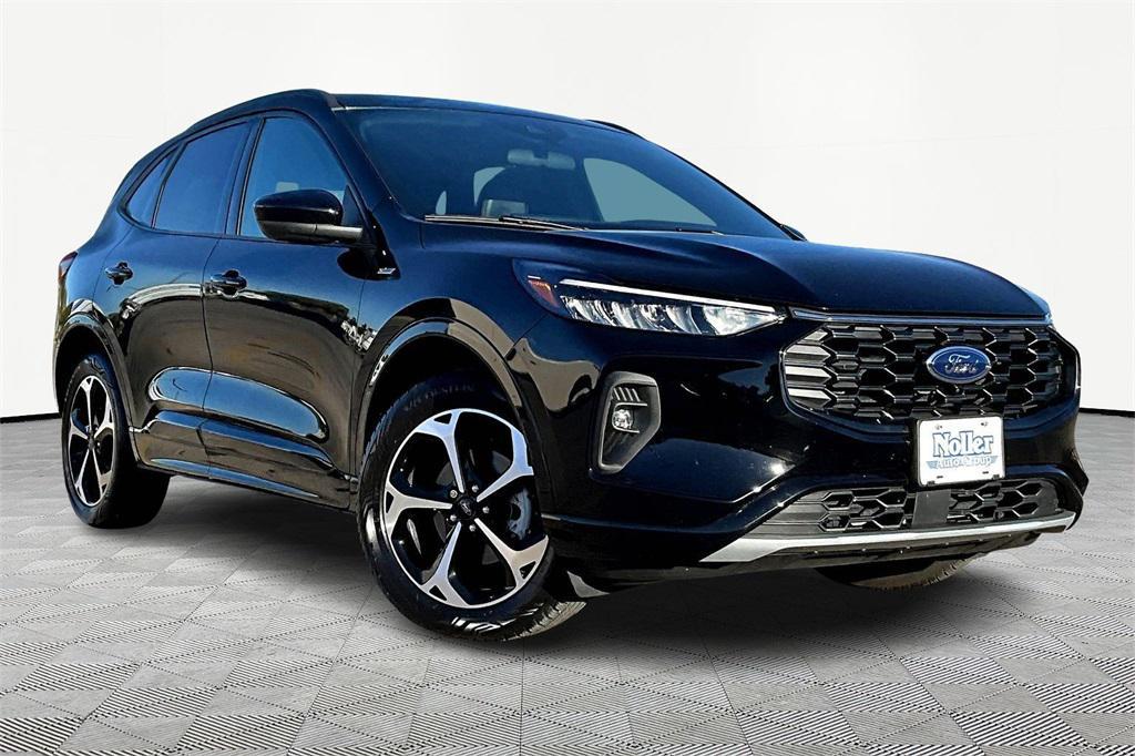 used 2023 Ford Escape car, priced at $22,971