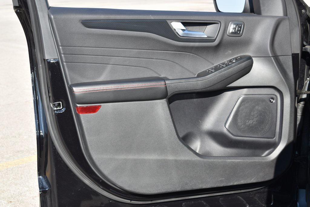 used 2023 Ford Escape car, priced at $23,813