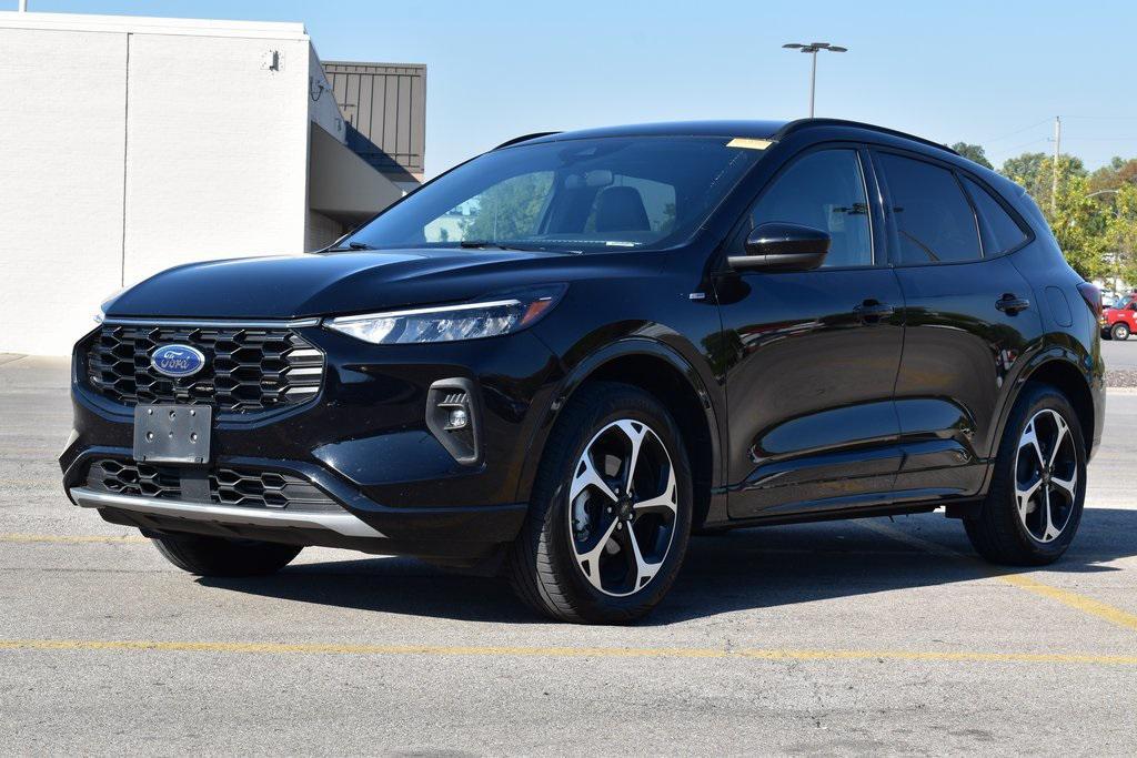 used 2023 Ford Escape car, priced at $23,813
