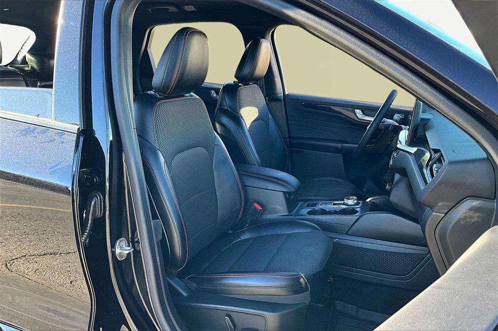 used 2023 Ford Escape car, priced at $22,971