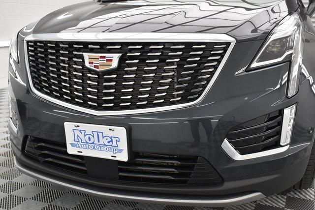 used 2021 Cadillac XT5 car, priced at $30,303