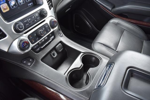 used 2020 GMC Yukon car, priced at $32,378