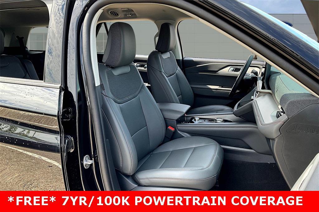 new 2025 Ford Explorer car, priced at $45,014