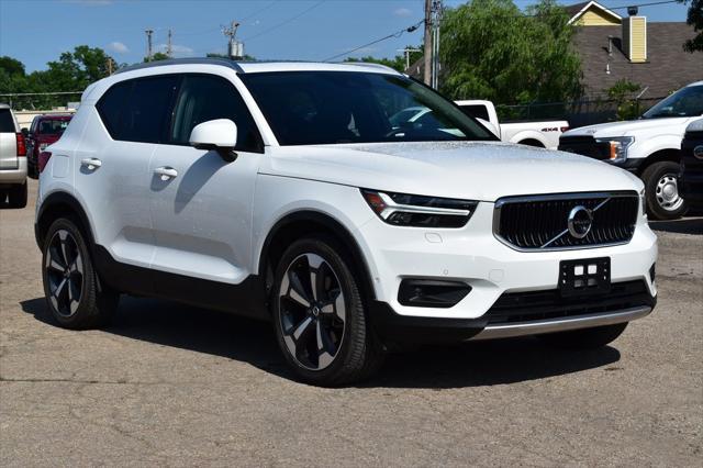 used 2019 Volvo XC40 car, priced at $19,311