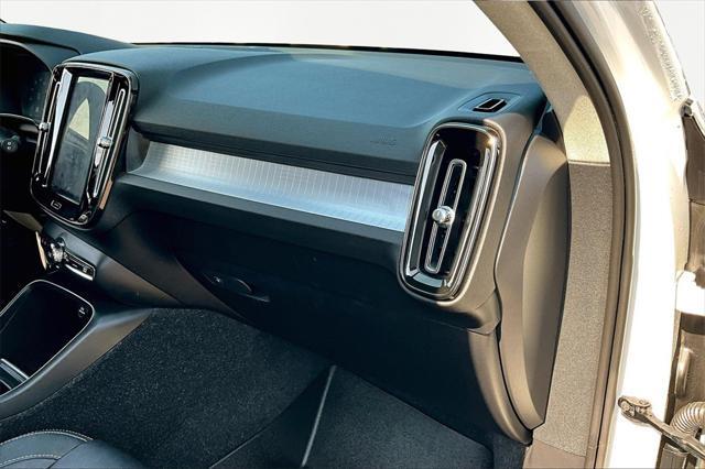 used 2019 Volvo XC40 car, priced at $18,996
