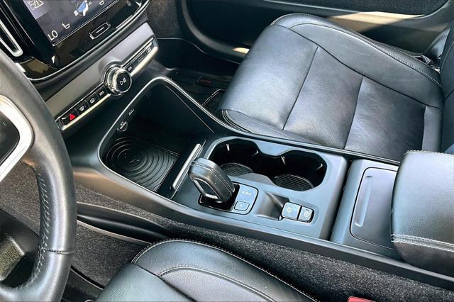 used 2019 Volvo XC40 car, priced at $18,996