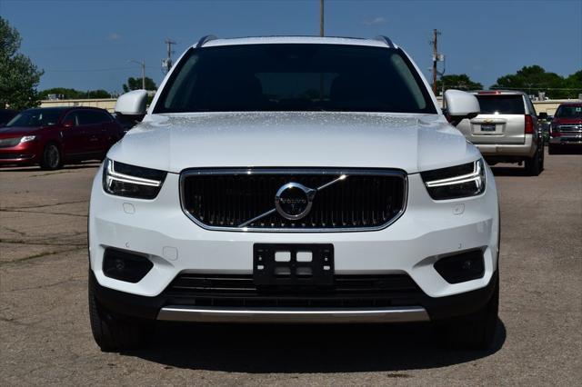 used 2019 Volvo XC40 car, priced at $19,311