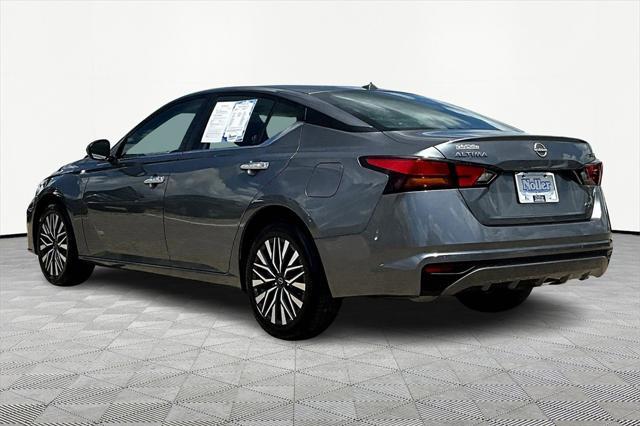 used 2023 Nissan Altima car, priced at $22,865