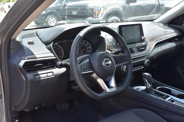 used 2023 Nissan Altima car, priced at $23,195
