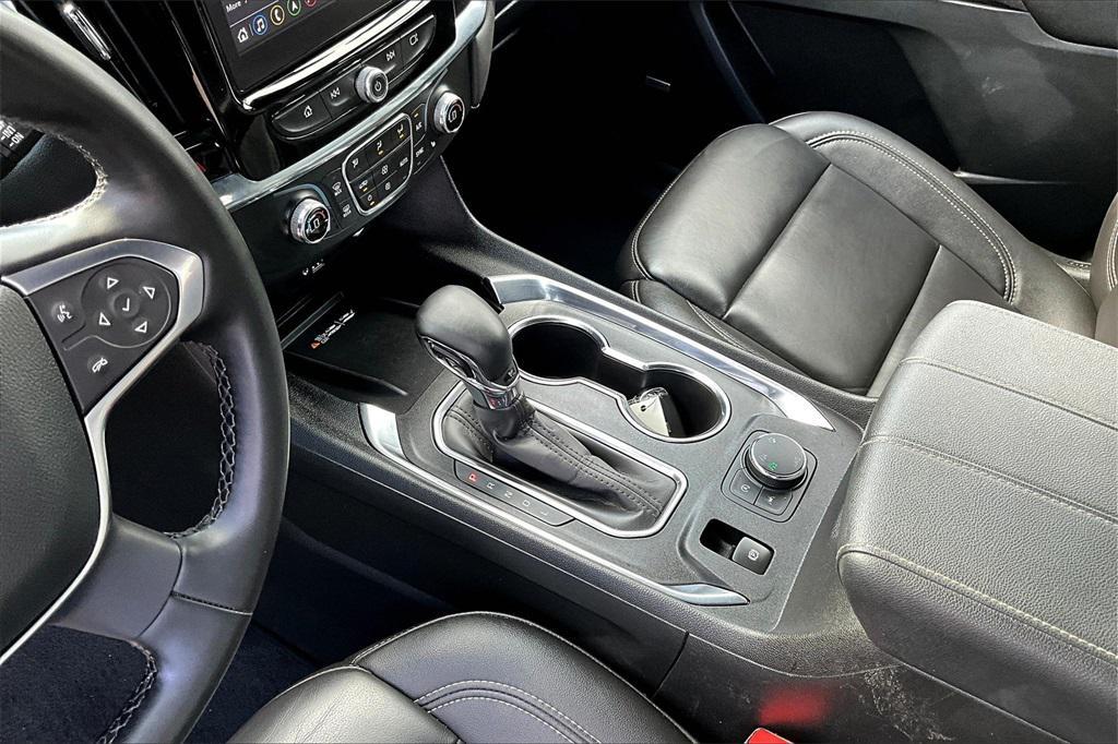 used 2023 Chevrolet Traverse car, priced at $34,657