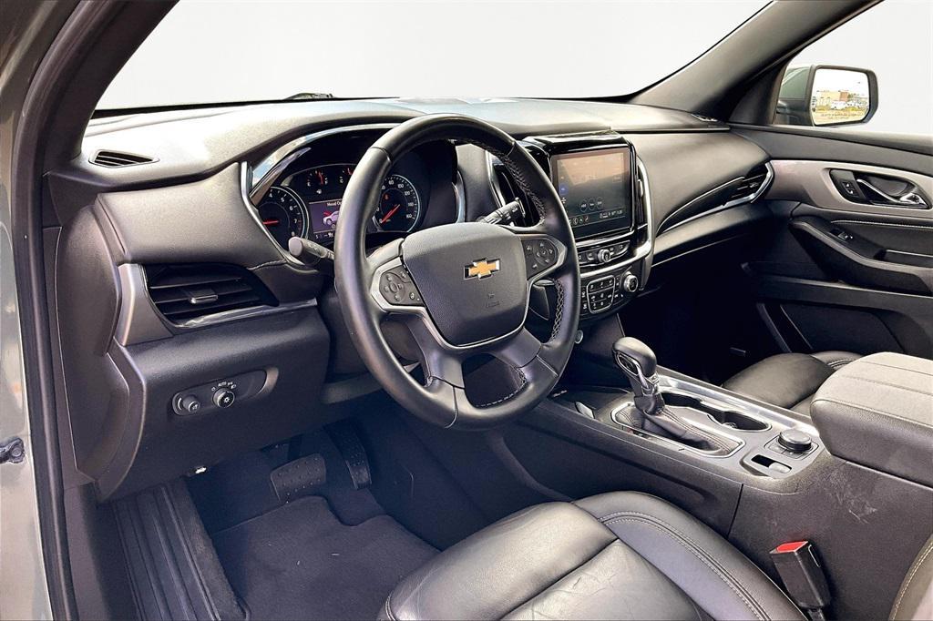 used 2023 Chevrolet Traverse car, priced at $34,657