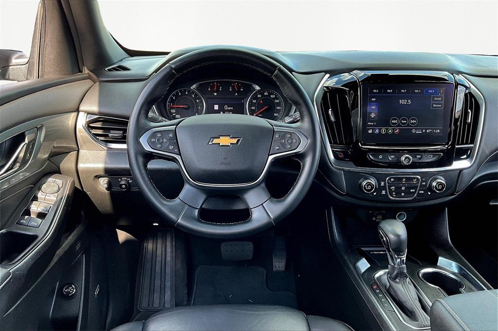 used 2023 Chevrolet Traverse car, priced at $34,657
