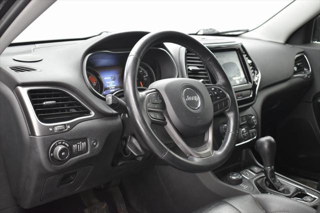 used 2019 Jeep Cherokee car, priced at $17,474