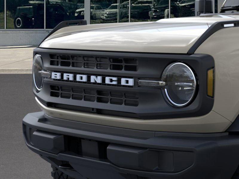 new 2025 Ford Bronco car, priced at $43,541