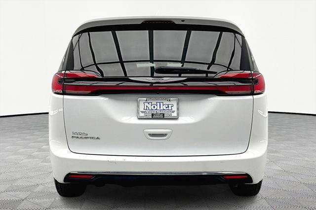used 2022 Chrysler Pacifica car, priced at $22,499