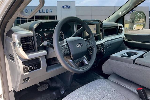 new 2025 Ford F-350 car, priced at $54,190